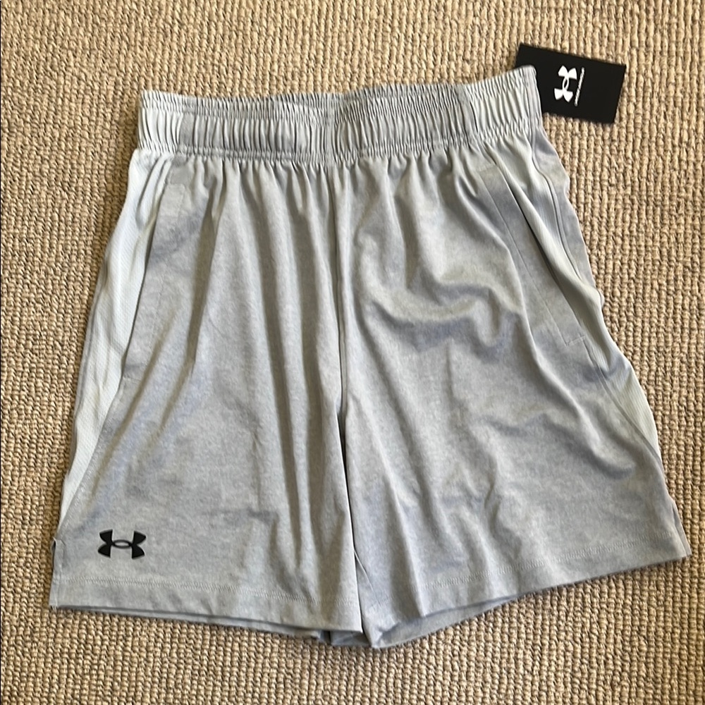 🆕Under Armour Gray Athletic Shorts